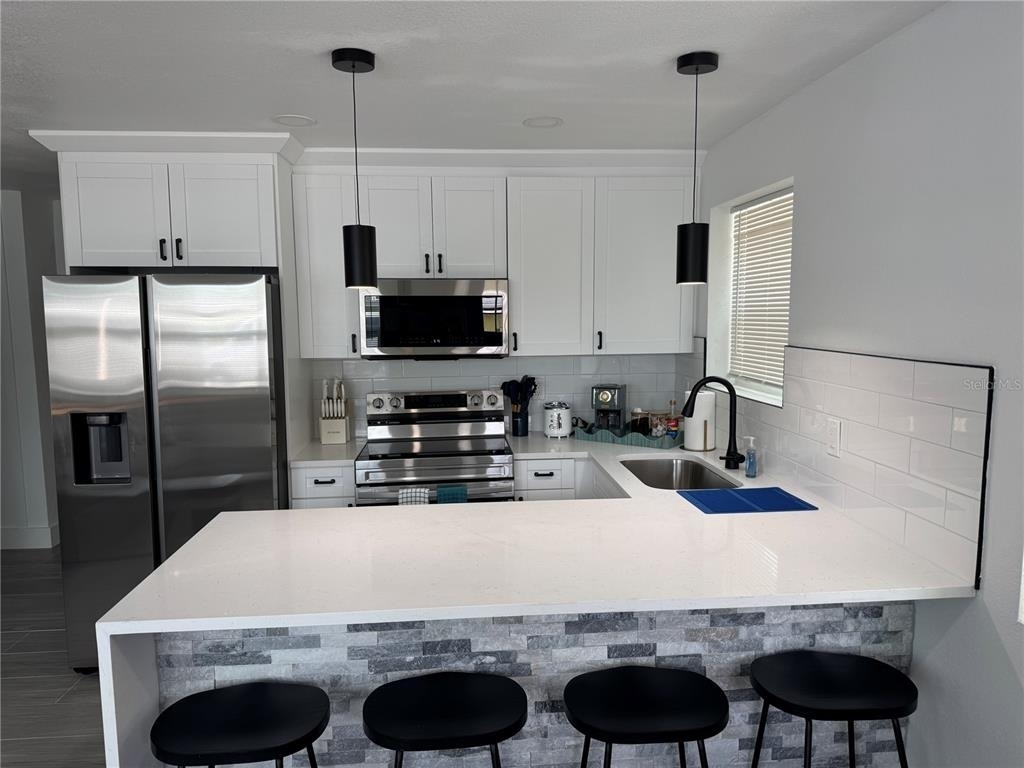 111 86th Avenue - Photo 2