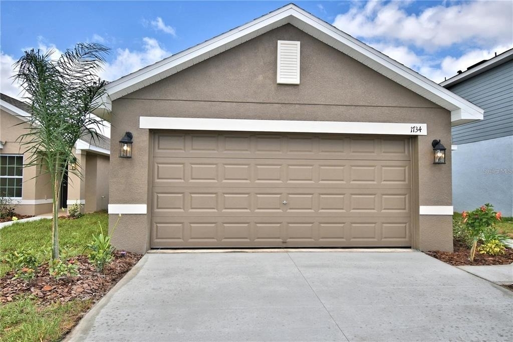 1734 Carnostie Road - Photo 0