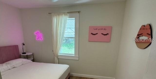 1410 W Humphrey Street - Photo 5