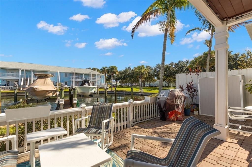 5243 Beach Drive Se - Photo 15