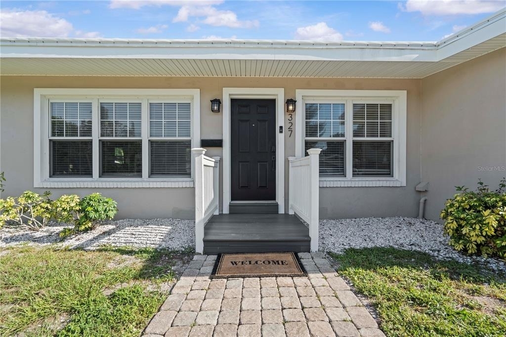 327 Sunny Lane - Photo 39