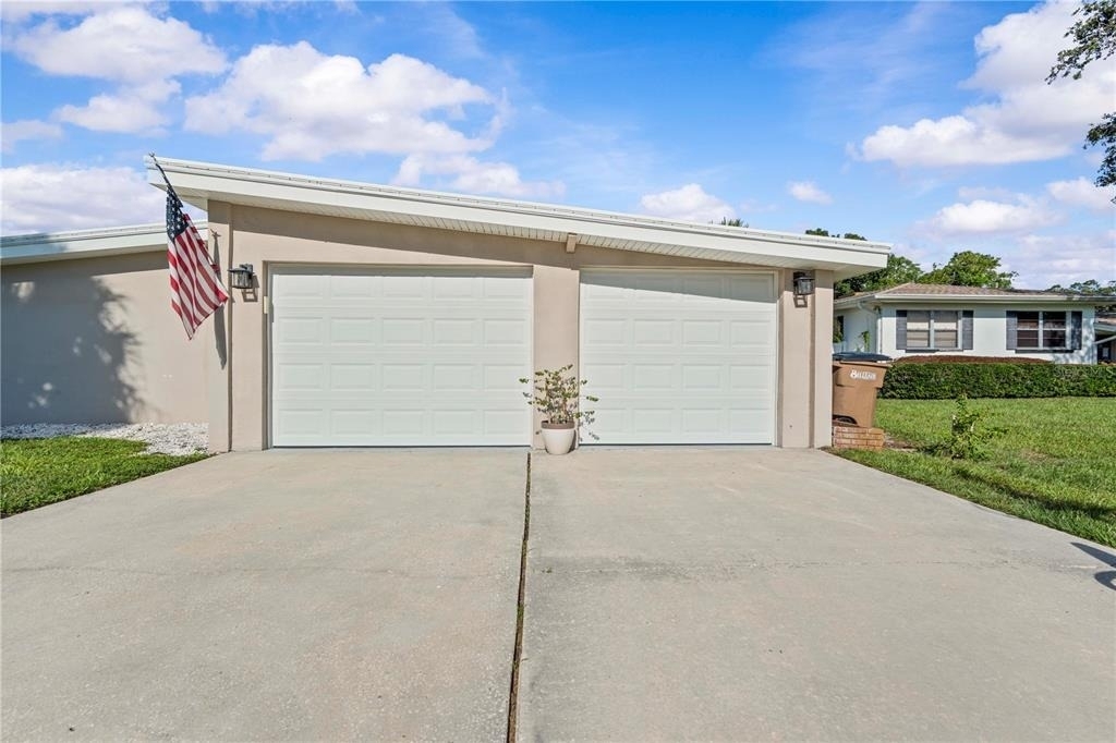 327 Sunny Lane - Photo 37