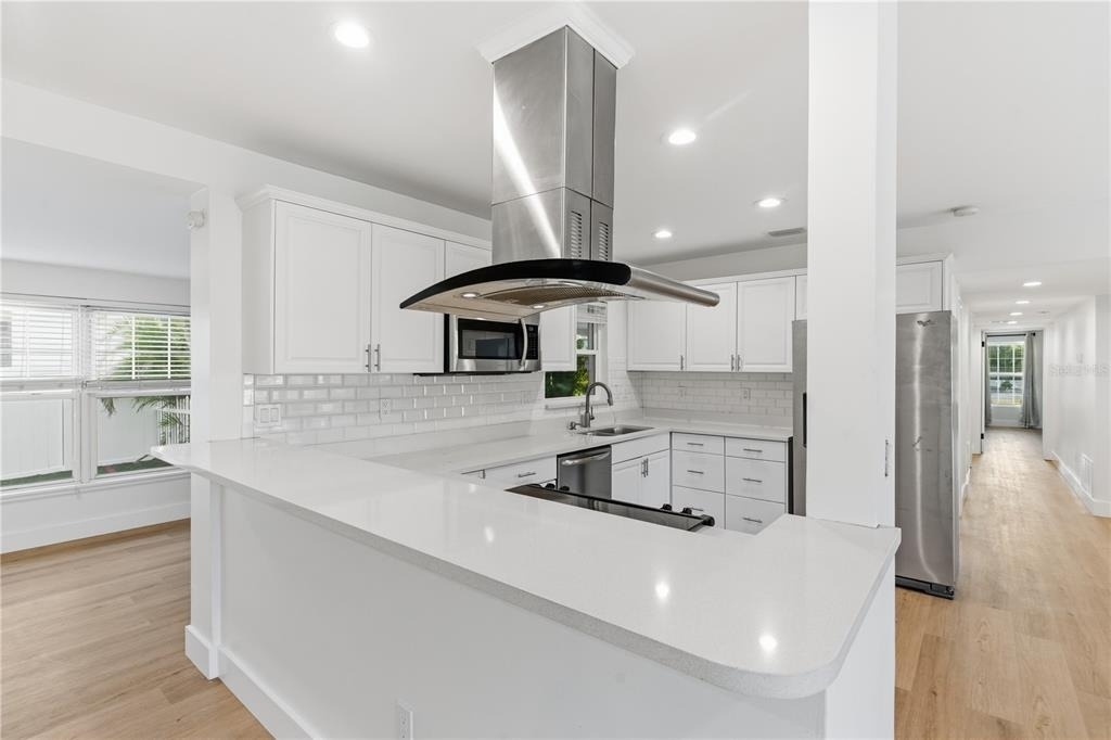 327 Sunny Lane - Photo 8