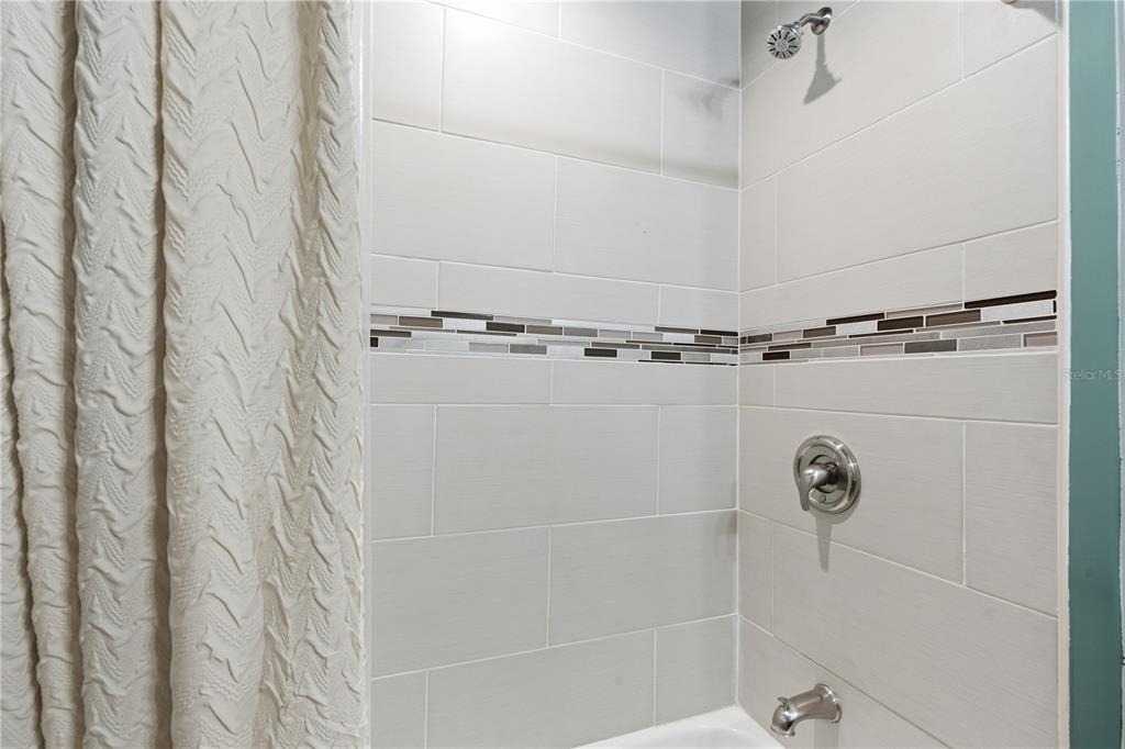327 Sunny Lane - Photo 18