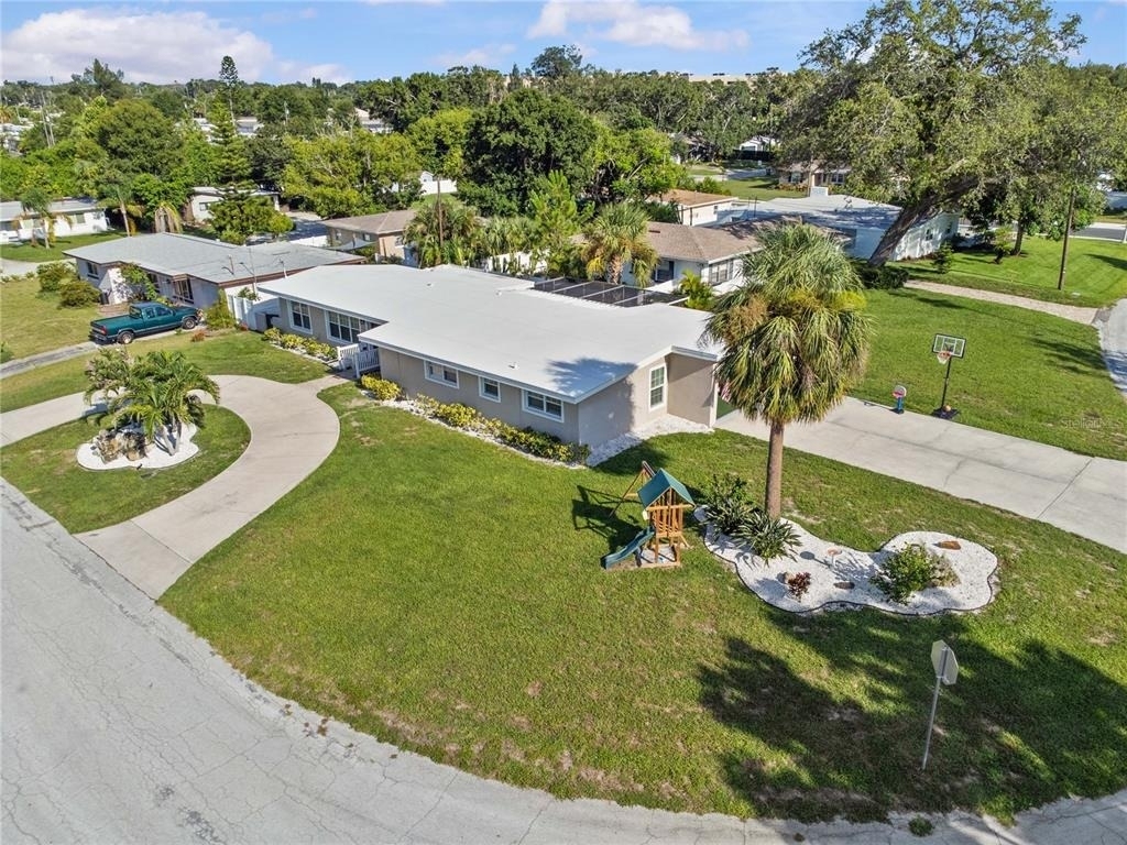 327 Sunny Lane - Photo 41