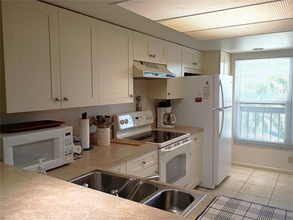 1806 Mariner Drive - Photo 8