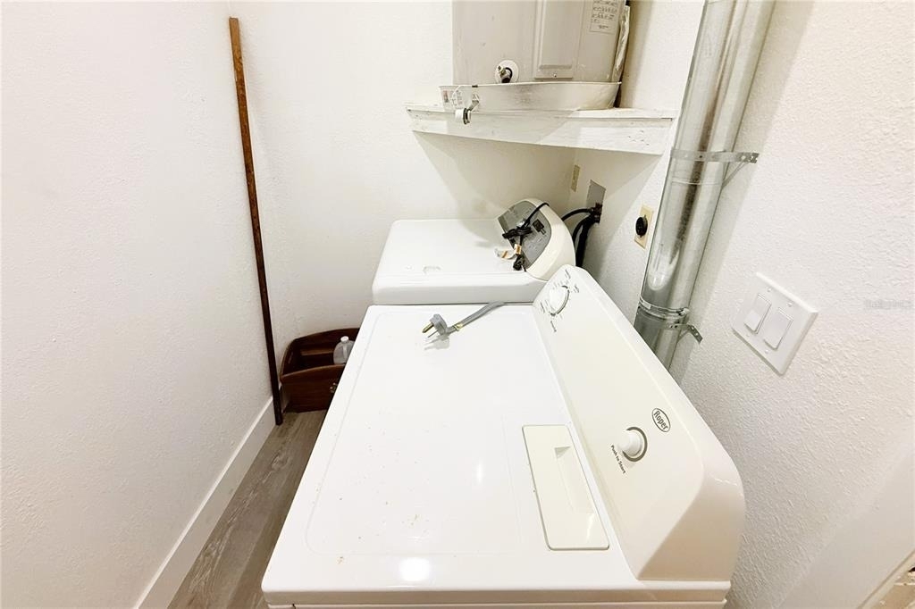 3201 Bartlett Street - Photo 36
