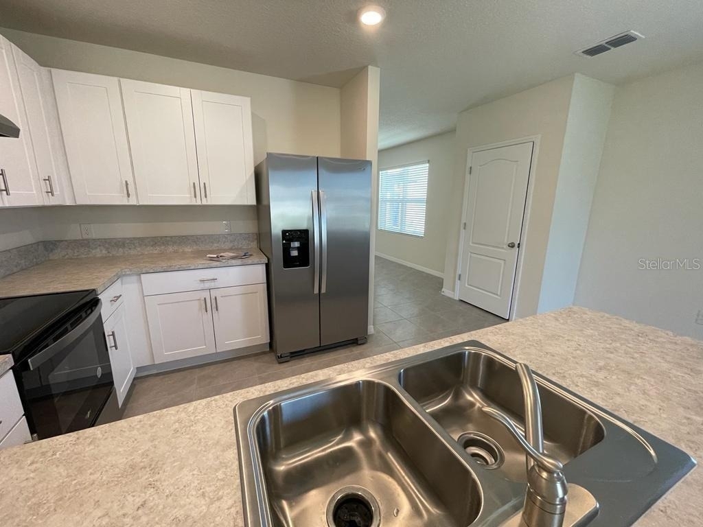 1533 Quinta Road - Photo 9