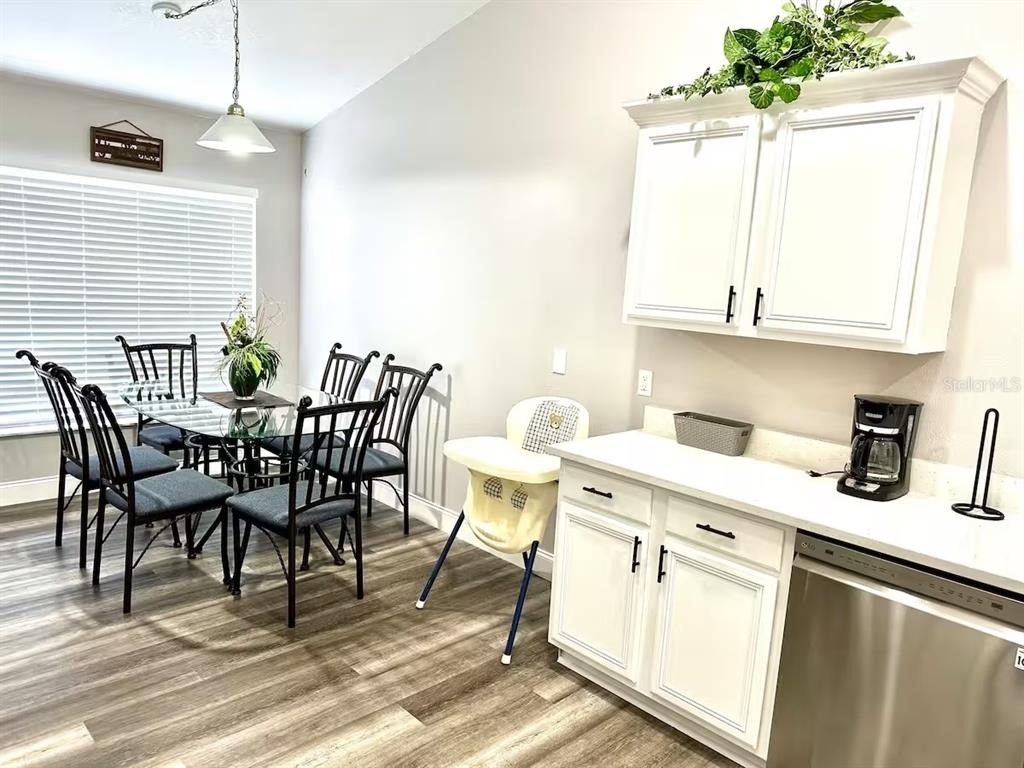 626 Eagle Pointe S - Photo 4