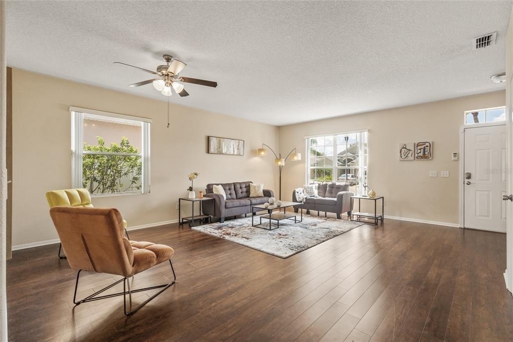 422 Graystone Boulevard - Photo 7
