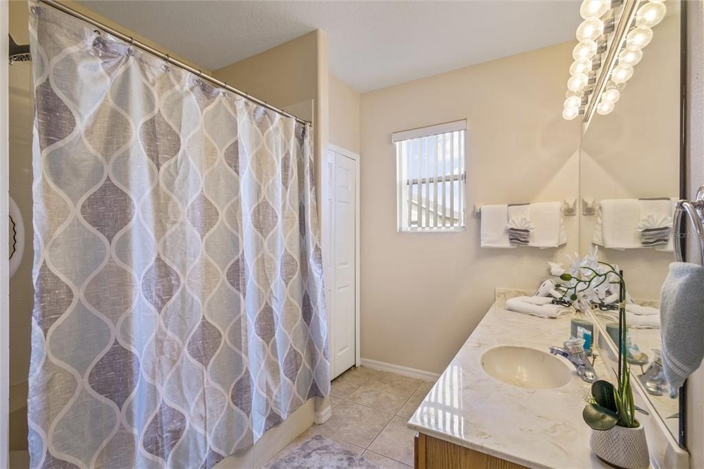 422 Graystone Boulevard - Photo 22