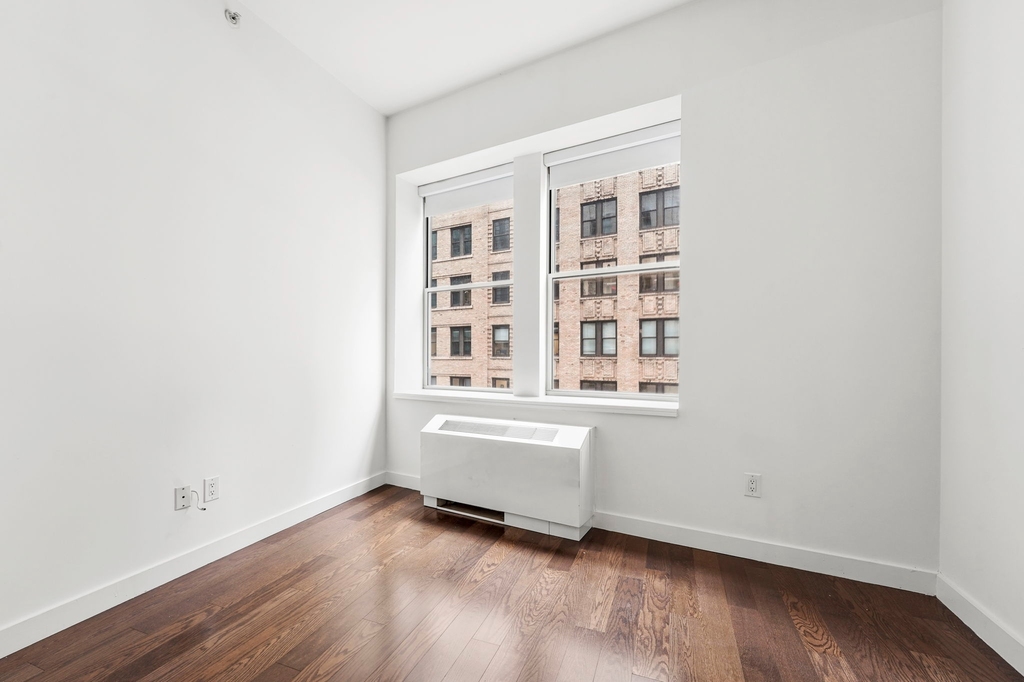 116 John Street - Photo 2