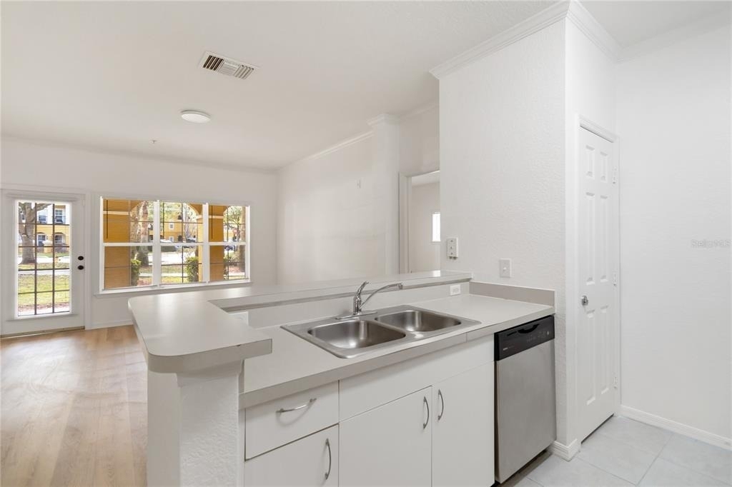 3599 Conroy Road - Photo 2