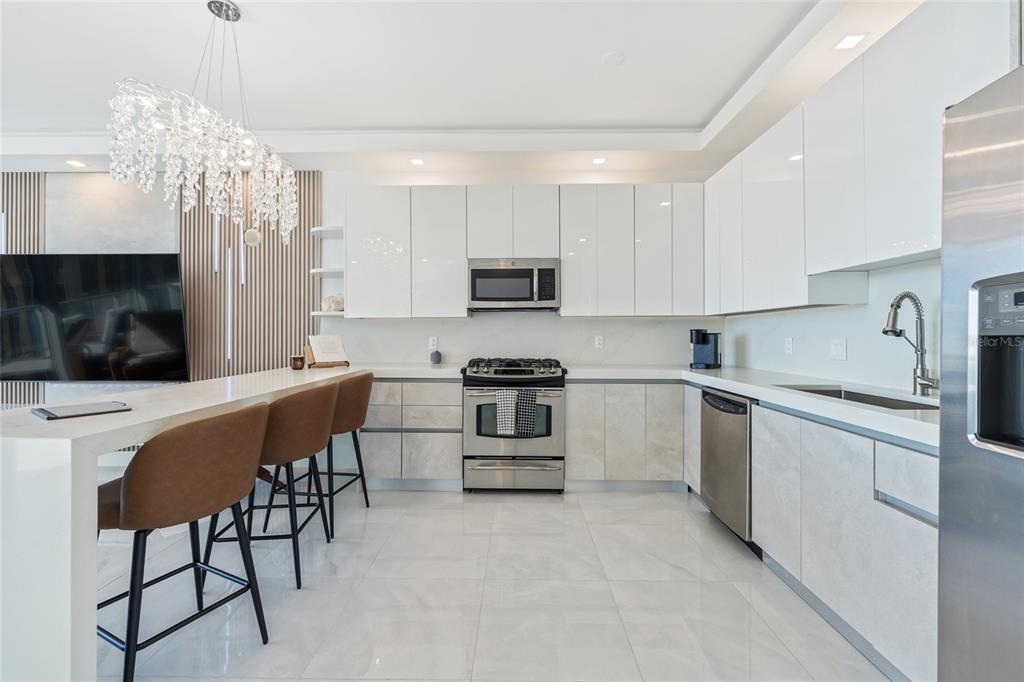 150 E Robinson Street - Photo 6