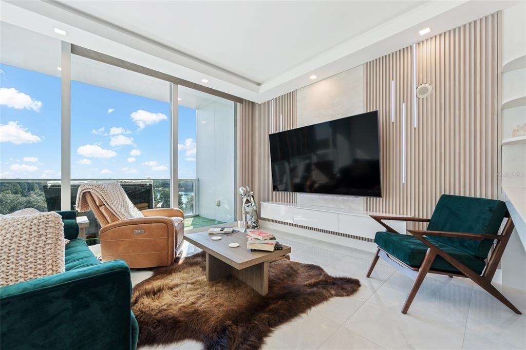 150 E Robinson Street - Photo 10