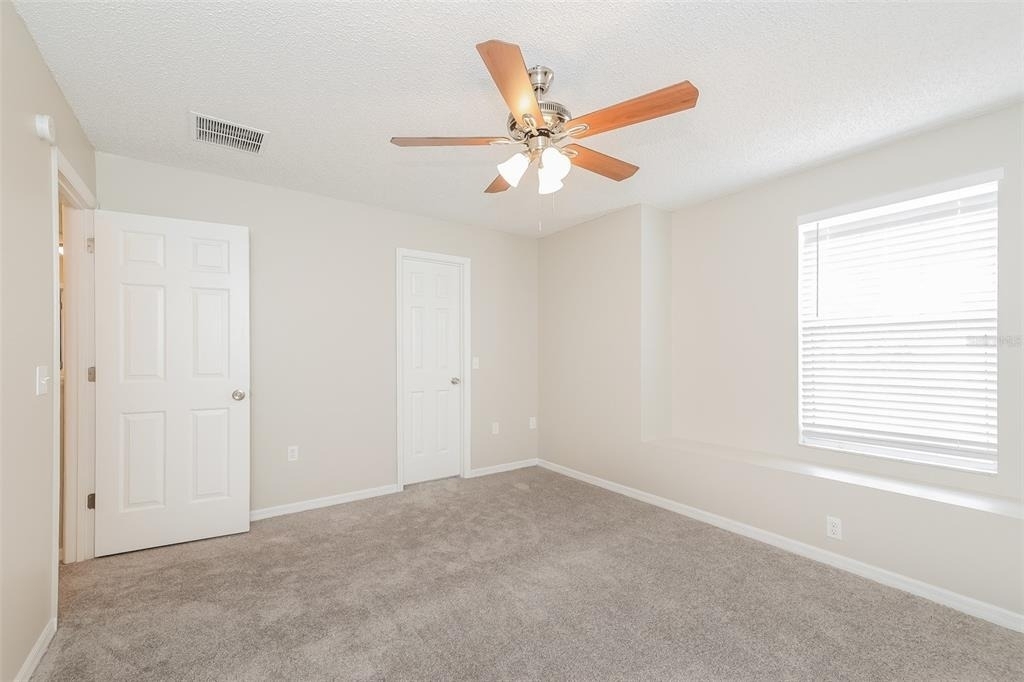 133 Carlisle Court - Photo 8