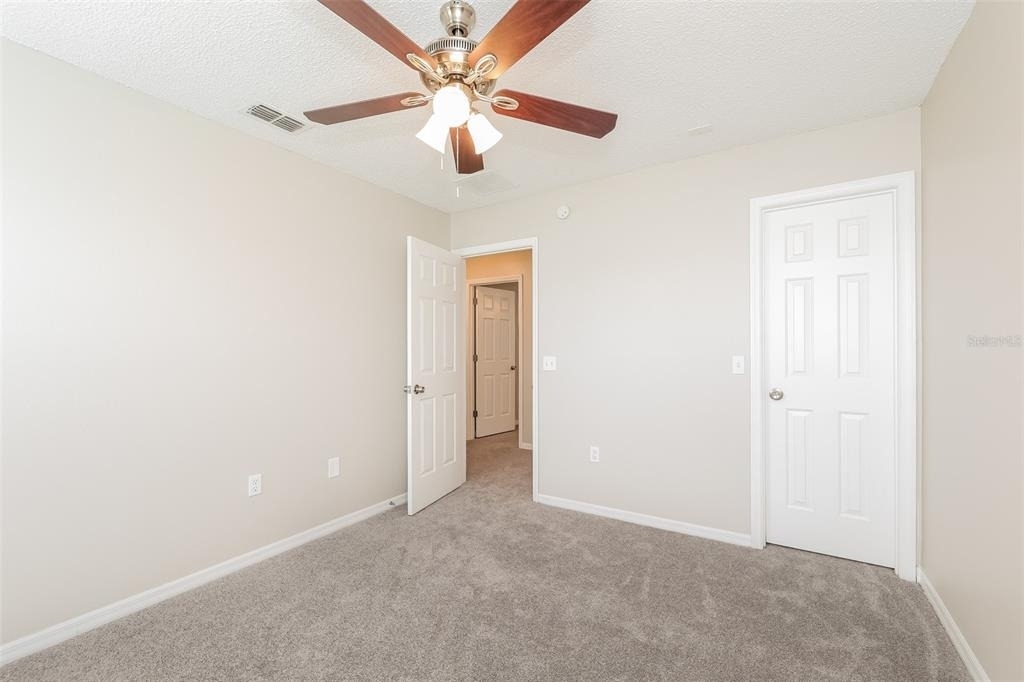 133 Carlisle Court - Photo 10