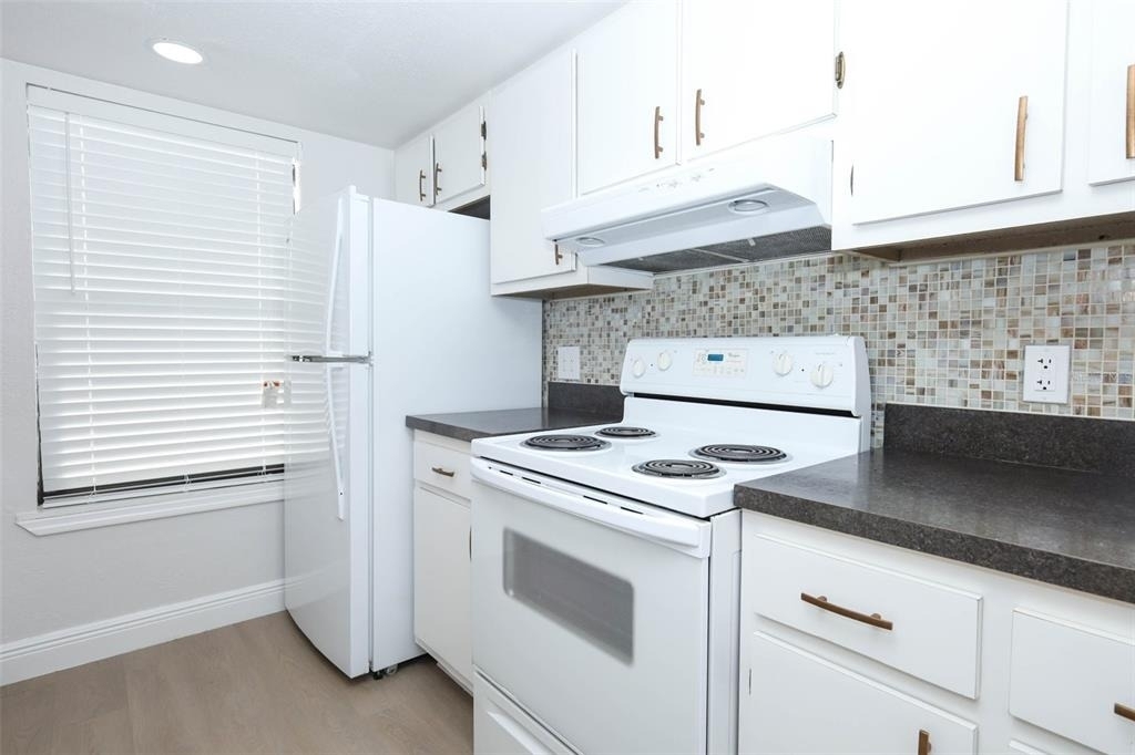 4029 Henley Road - Photo 1