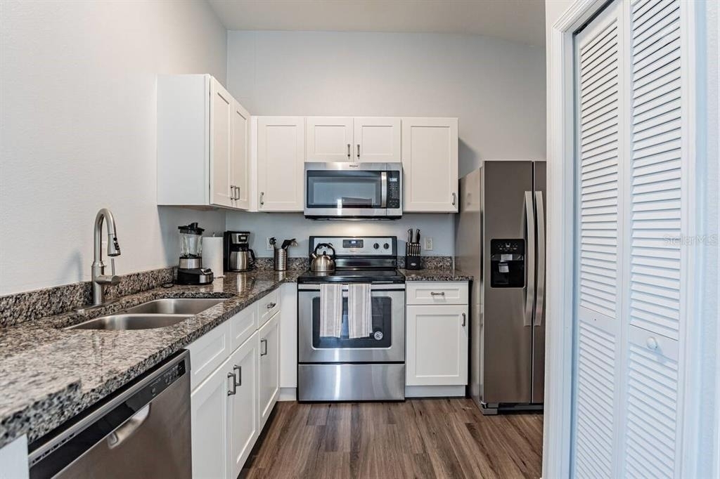 2788 Club Cortile Circle - Photo 10