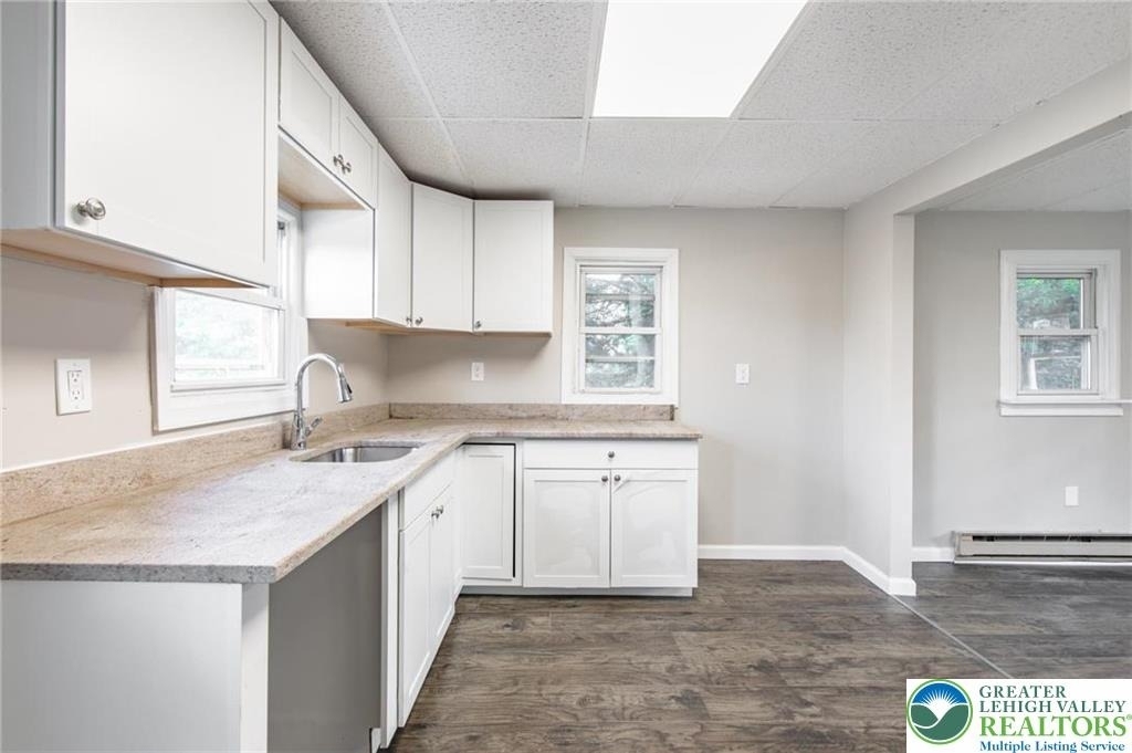 1240 Pembroke Road - Photo 3
