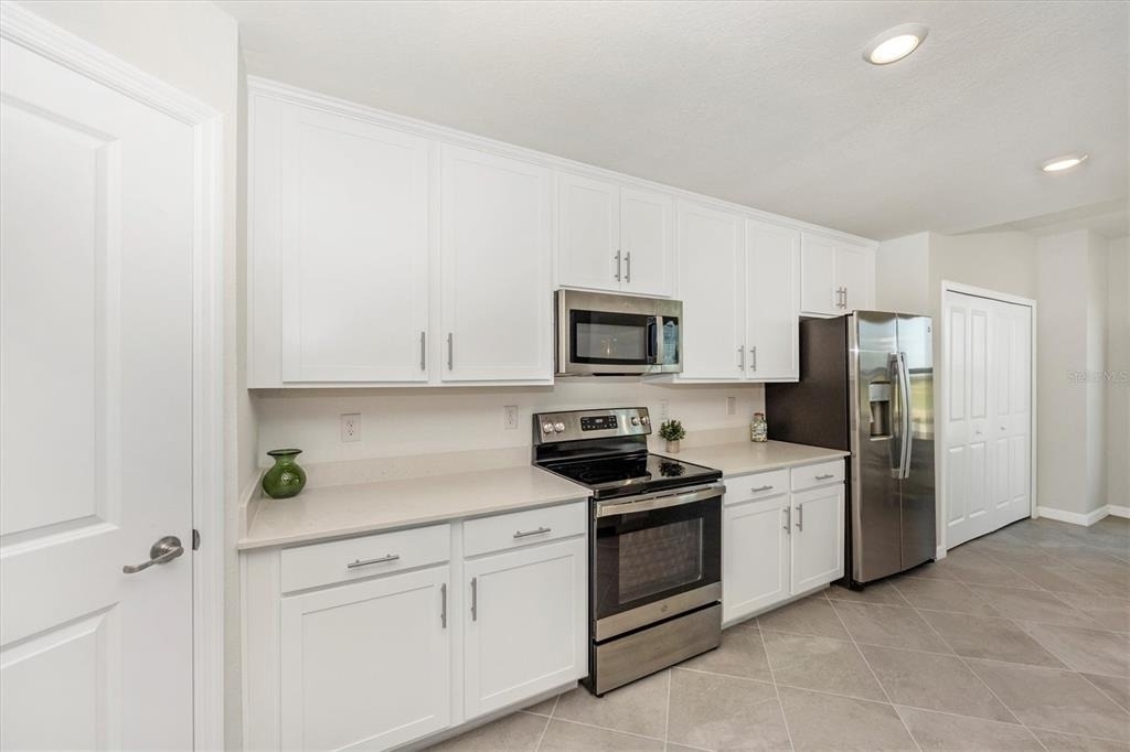 12550 Galapagos Street - Photo 9