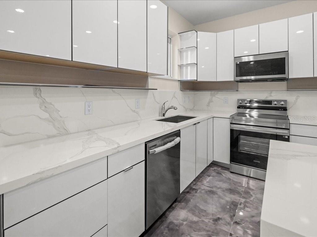 14150 Appleton Boulevard - Photo 12