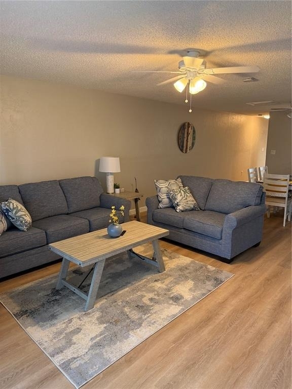 4711 Santa Barbara Boulevard - Photo 7