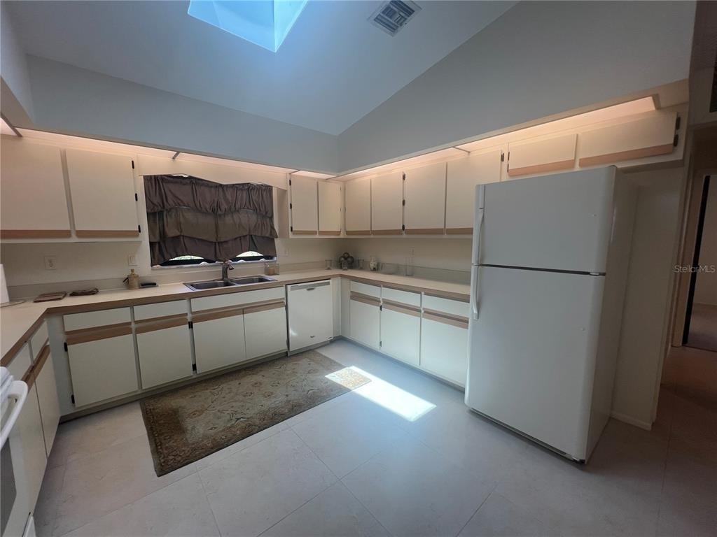 21212 Burkhart Drive - Photo 10