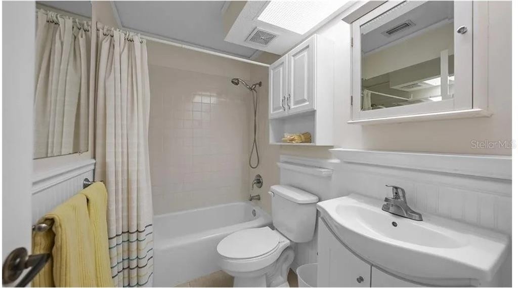2782 Woodgate Lane - Photo 13
