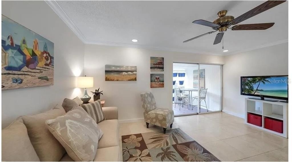 2782 Woodgate Lane - Photo 4
