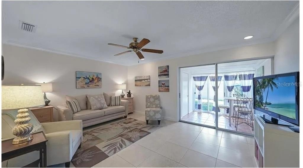 2782 Woodgate Lane - Photo 2