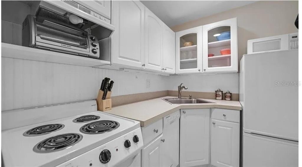 2782 Woodgate Lane - Photo 10