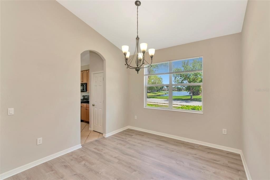 12079 Aster Avenue - Photo 6
