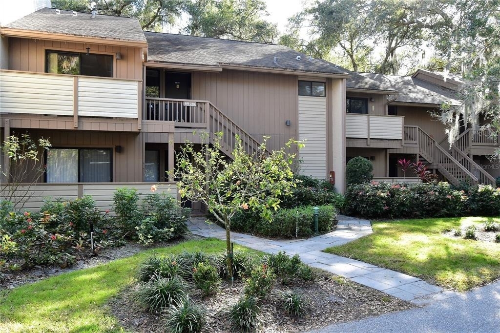 1680 Brookhouse Circle - Photo 0