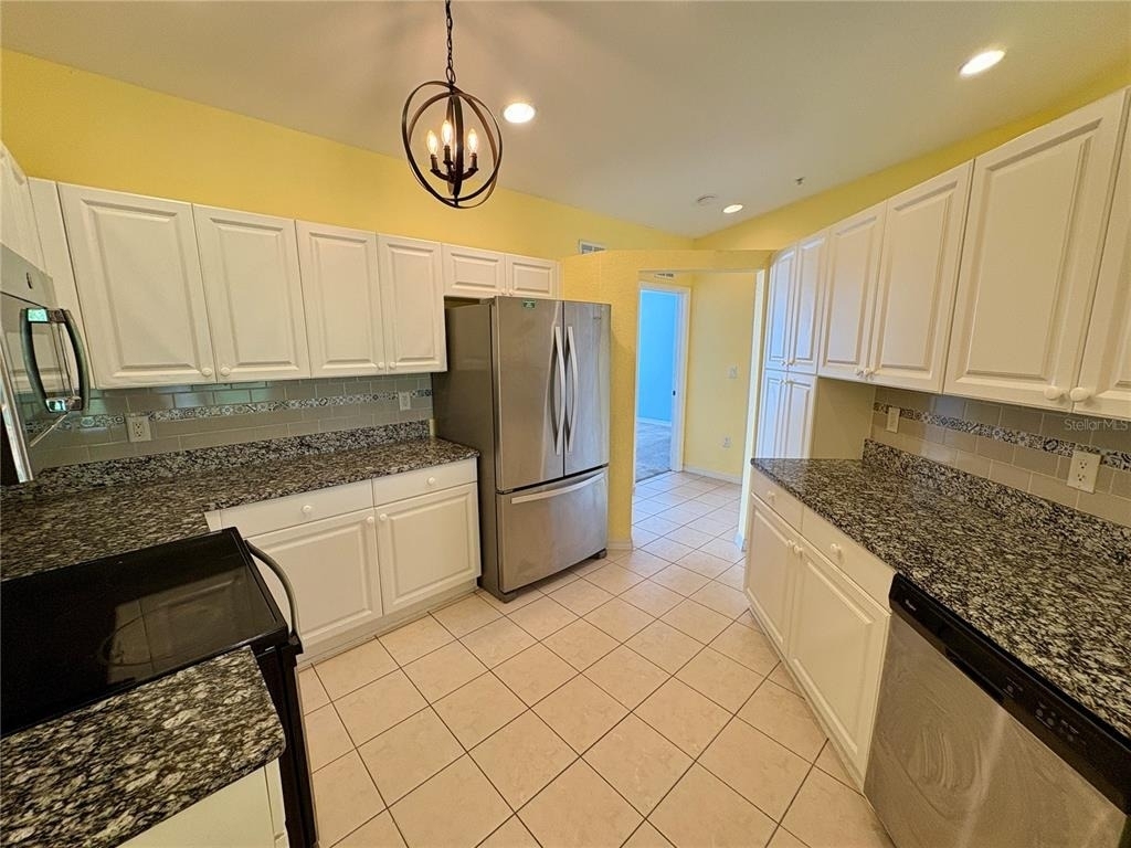 6421 Bay Cedar Lane - Photo 4
