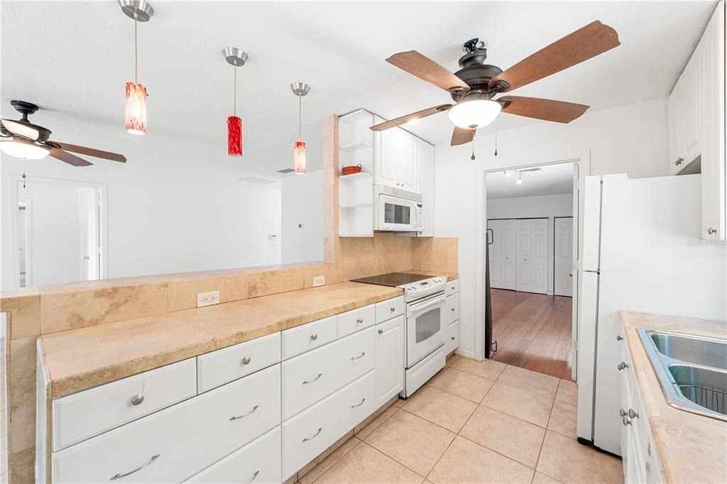 3709 Alden Way - Photo 15
