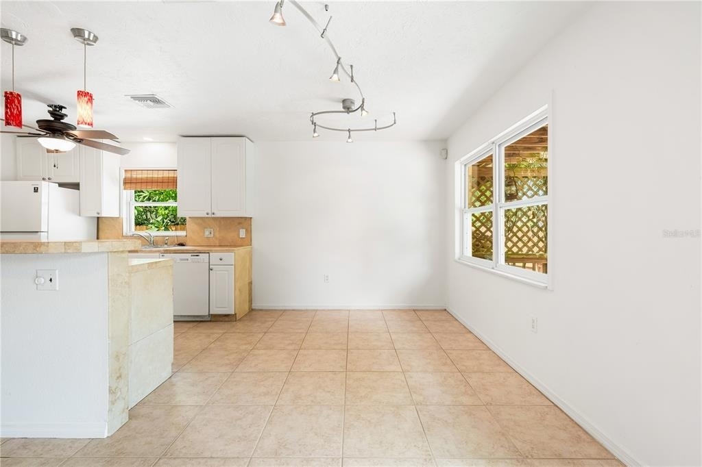 3709 Alden Way - Photo 8