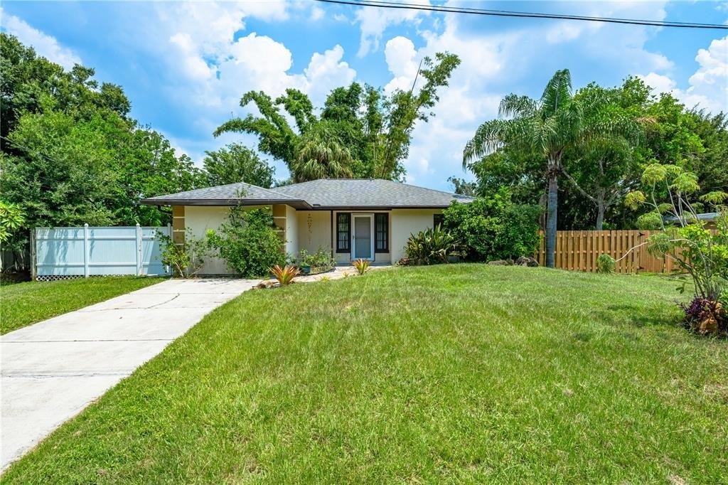 3709 Alden Way - Photo 1