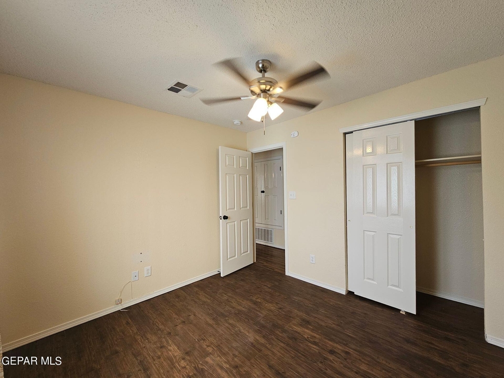 10909 Northview Drive - Photo 12