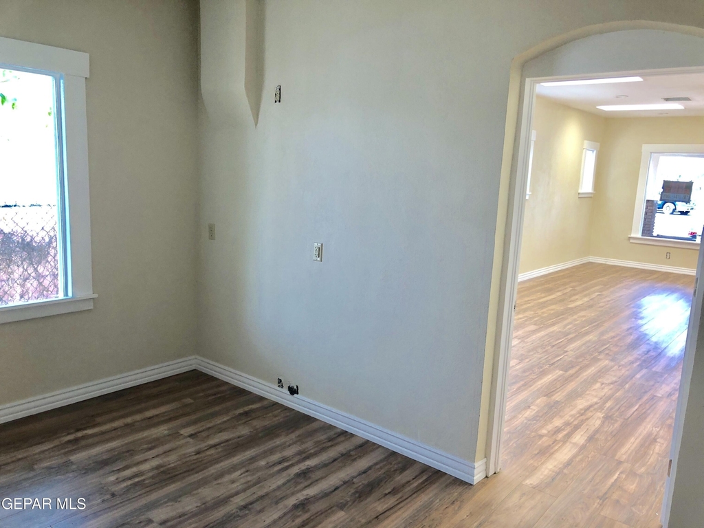3004 Yandell Drive - Photo 7