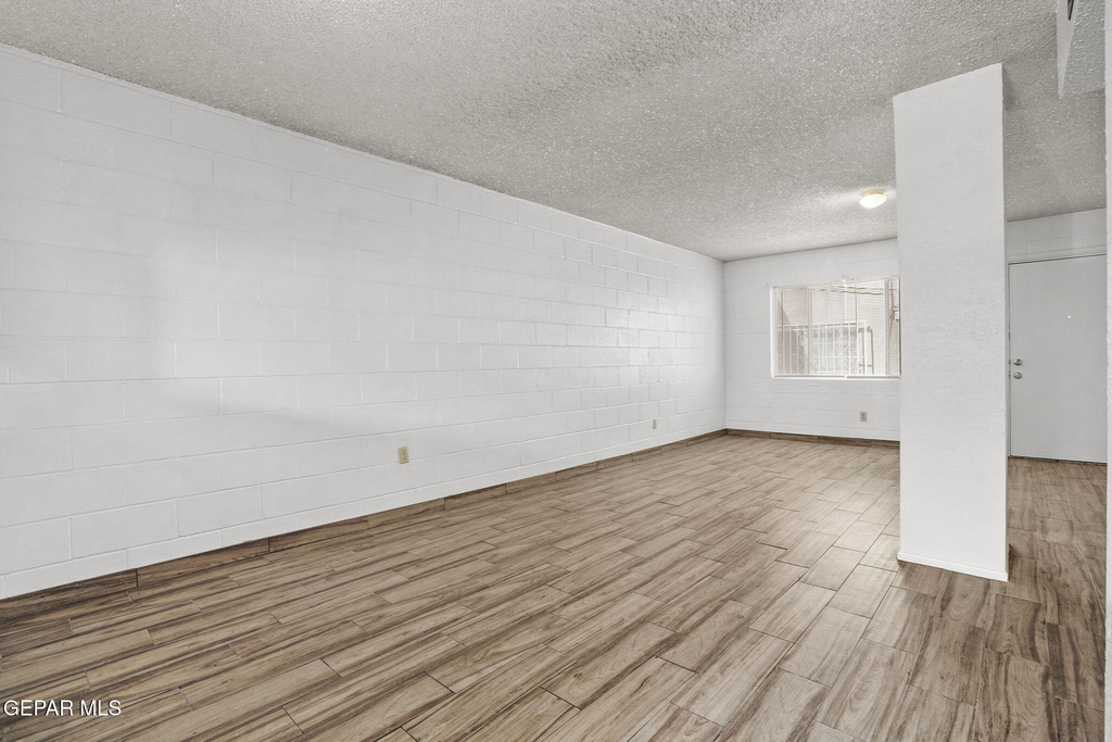 4006 Laredo Avenue - Photo 12