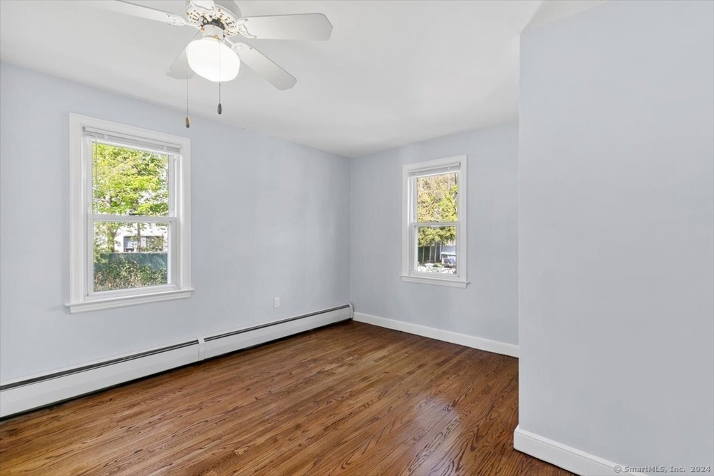 119 Sunnyside Court - Photo 8