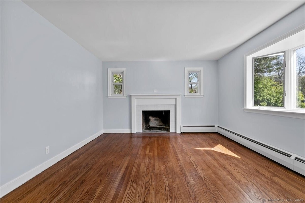 119 Sunnyside Court - Photo 1
