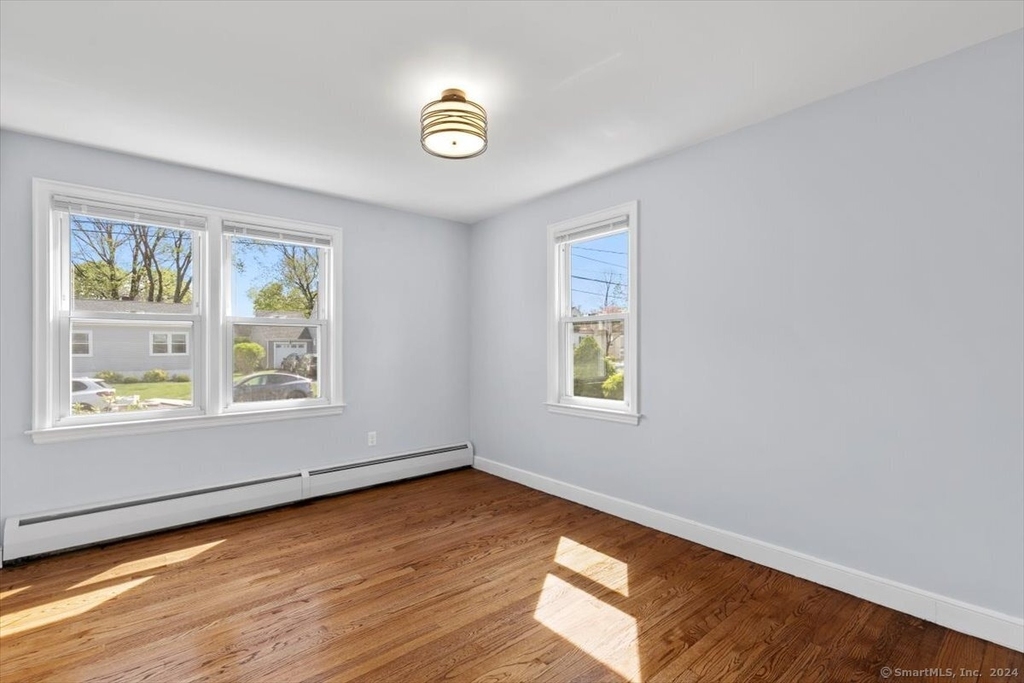 119 Sunnyside Court - Photo 4