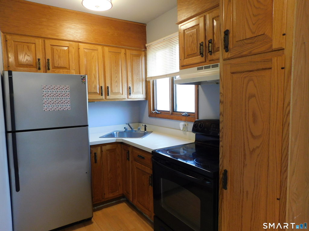 4754 Madison Avenue - Photo 2