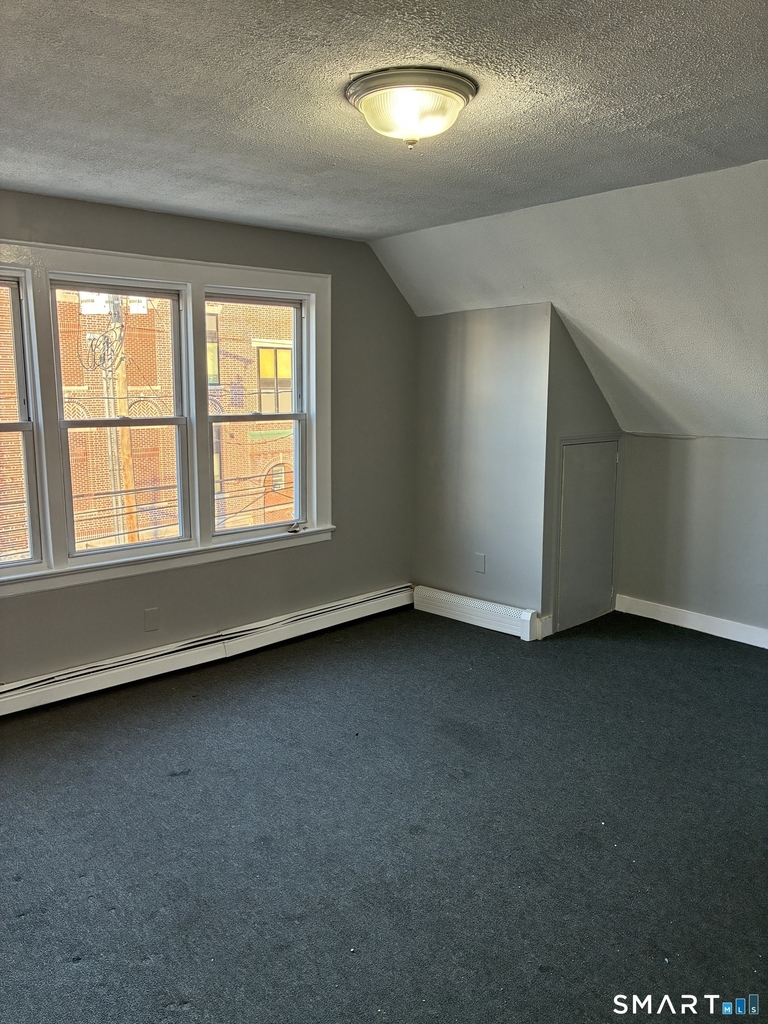 255 Poplar Street - Photo 0