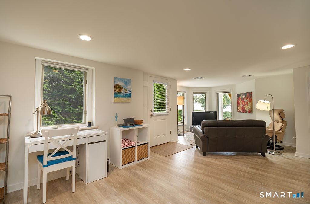 133 Linden Avenue - Photo 4