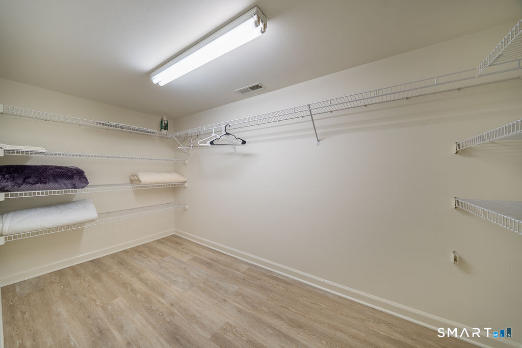 133 Linden Avenue - Photo 9