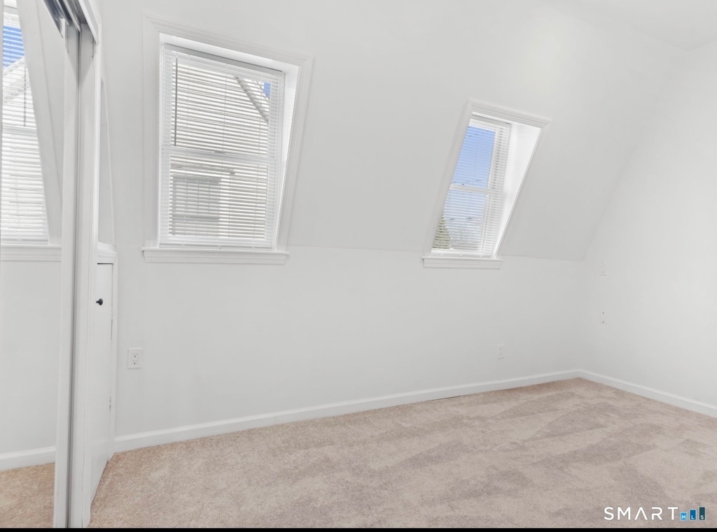709 Tunxis Hill Road - Photo 18