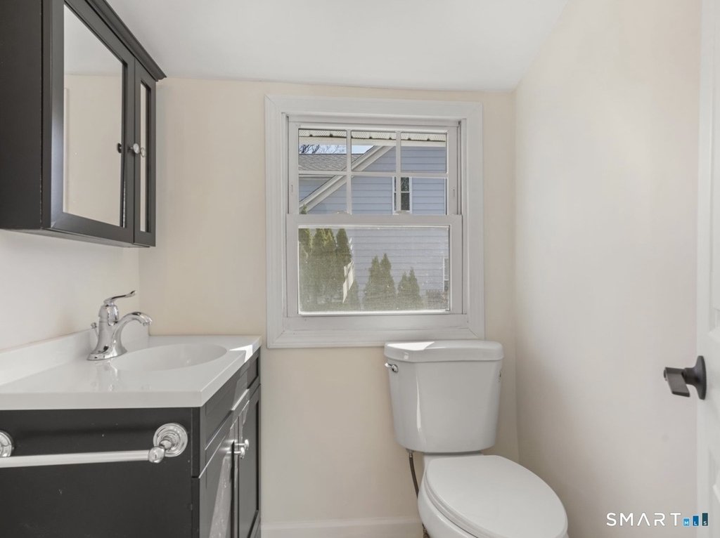 709 Tunxis Hill Road - Photo 9